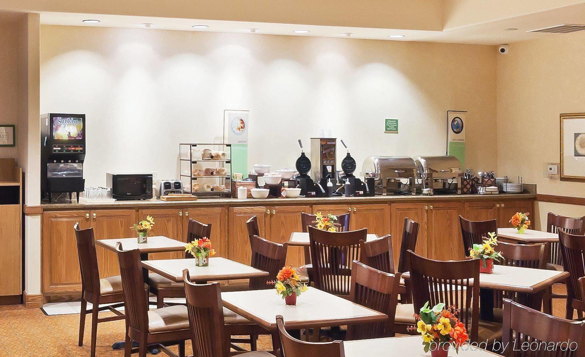 Red Roof Inn & Suites Midland Restaurant billede